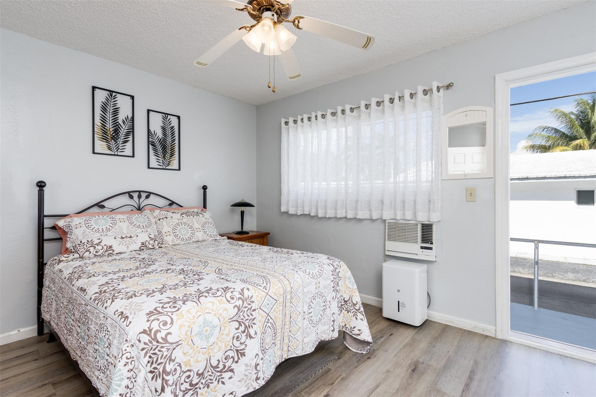 DIPLOMAT GARDEN - Residential