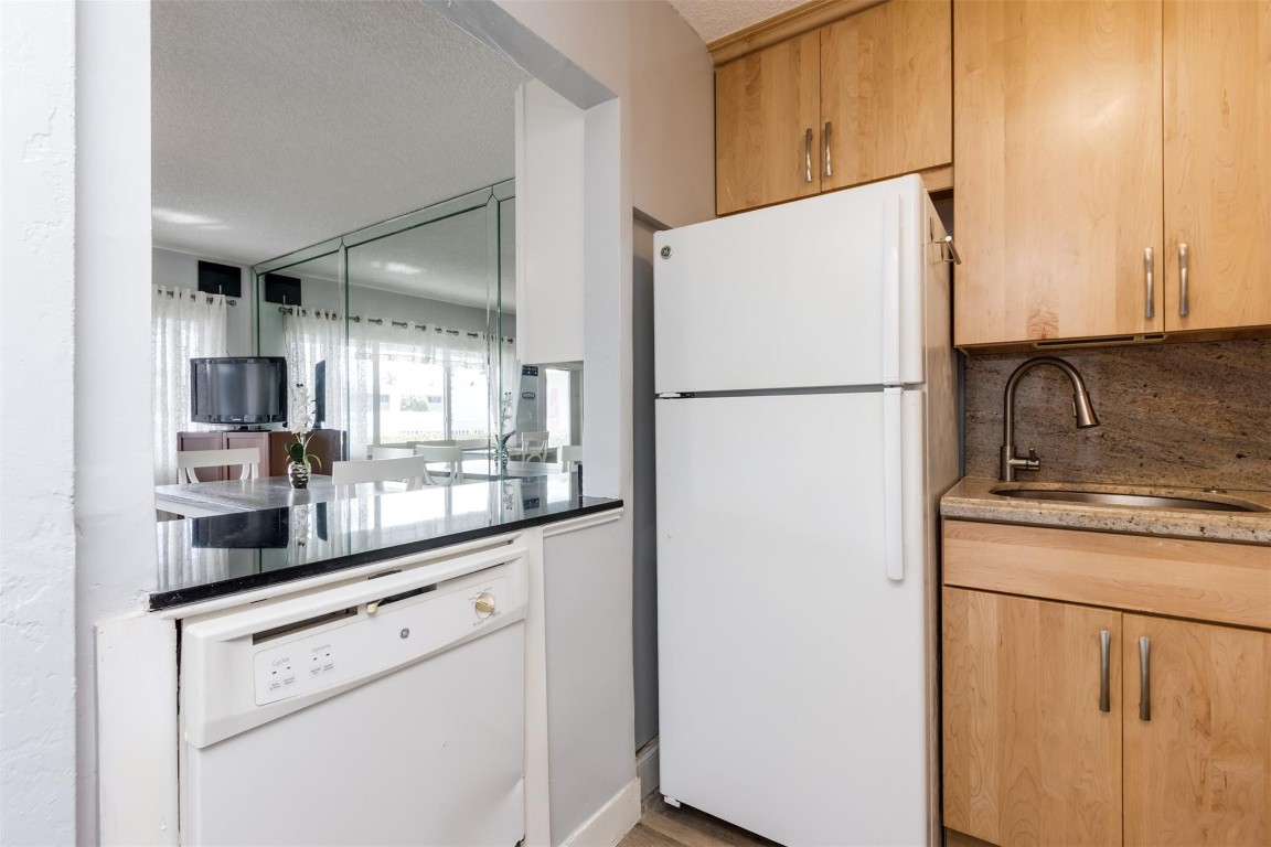 DIPLOMAT GARDEN - Residential