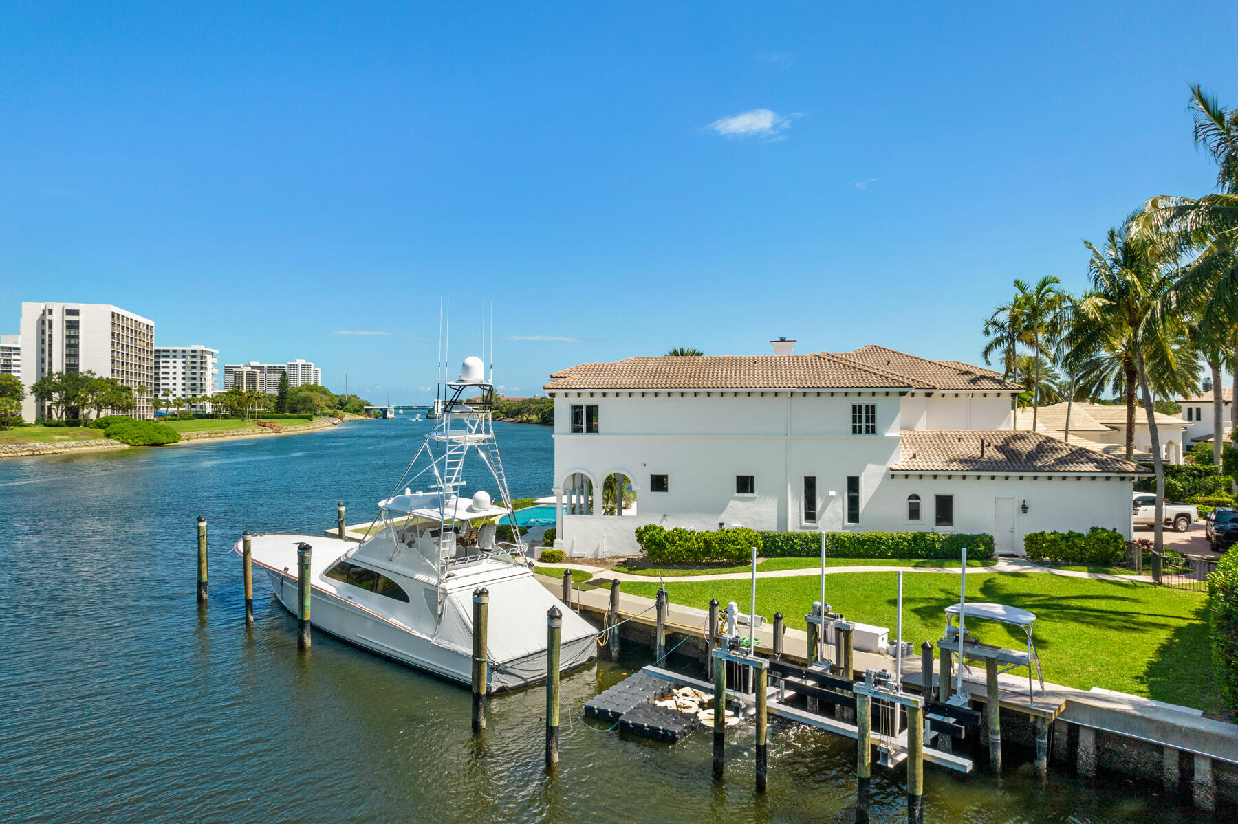 HARBOUR ISLES - Residential