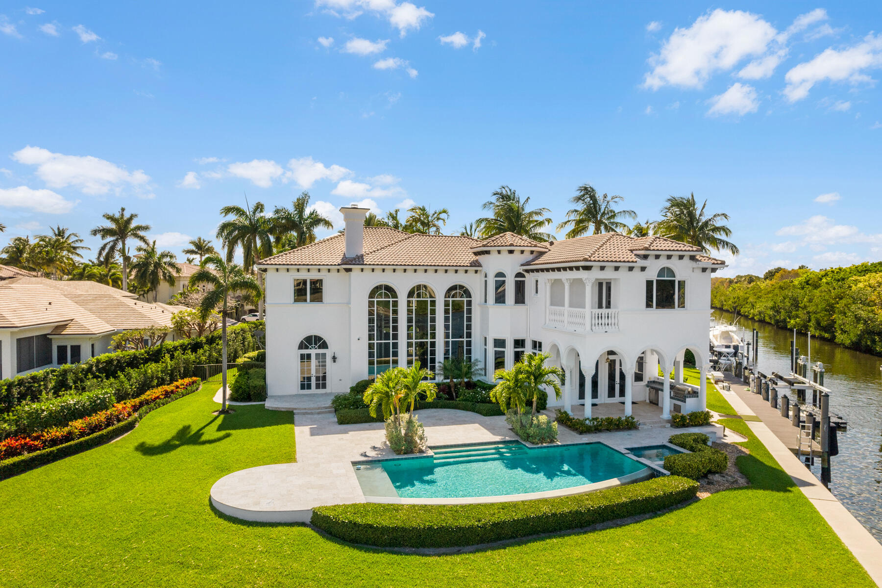 HARBOUR ISLES - Residential