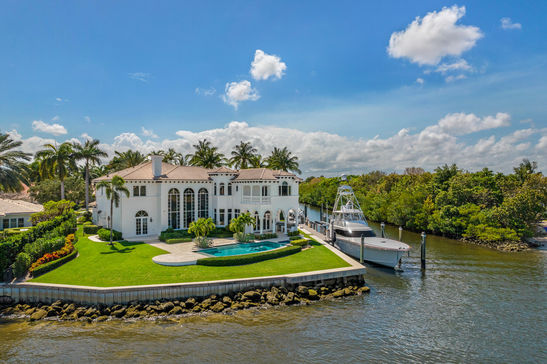 HARBOUR ISLES - Residential