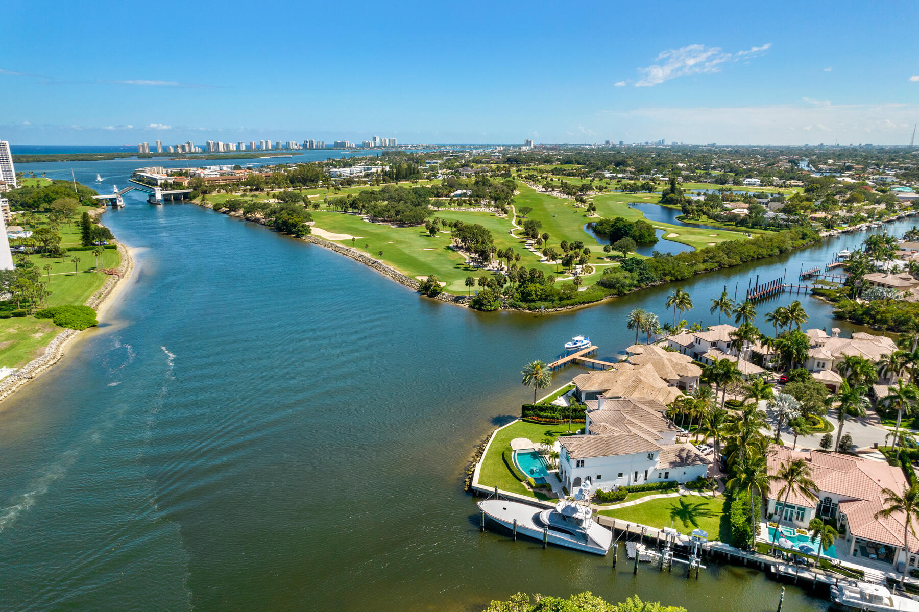 HARBOUR ISLES - Residential