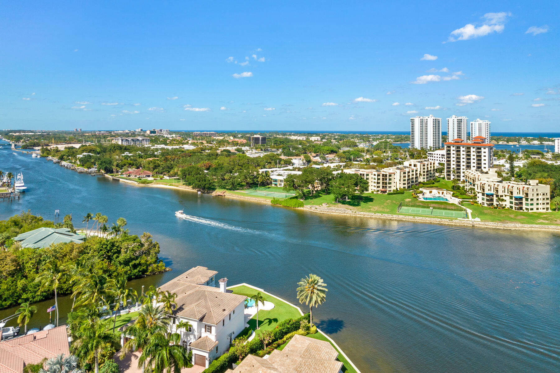 HARBOUR ISLES - Residential