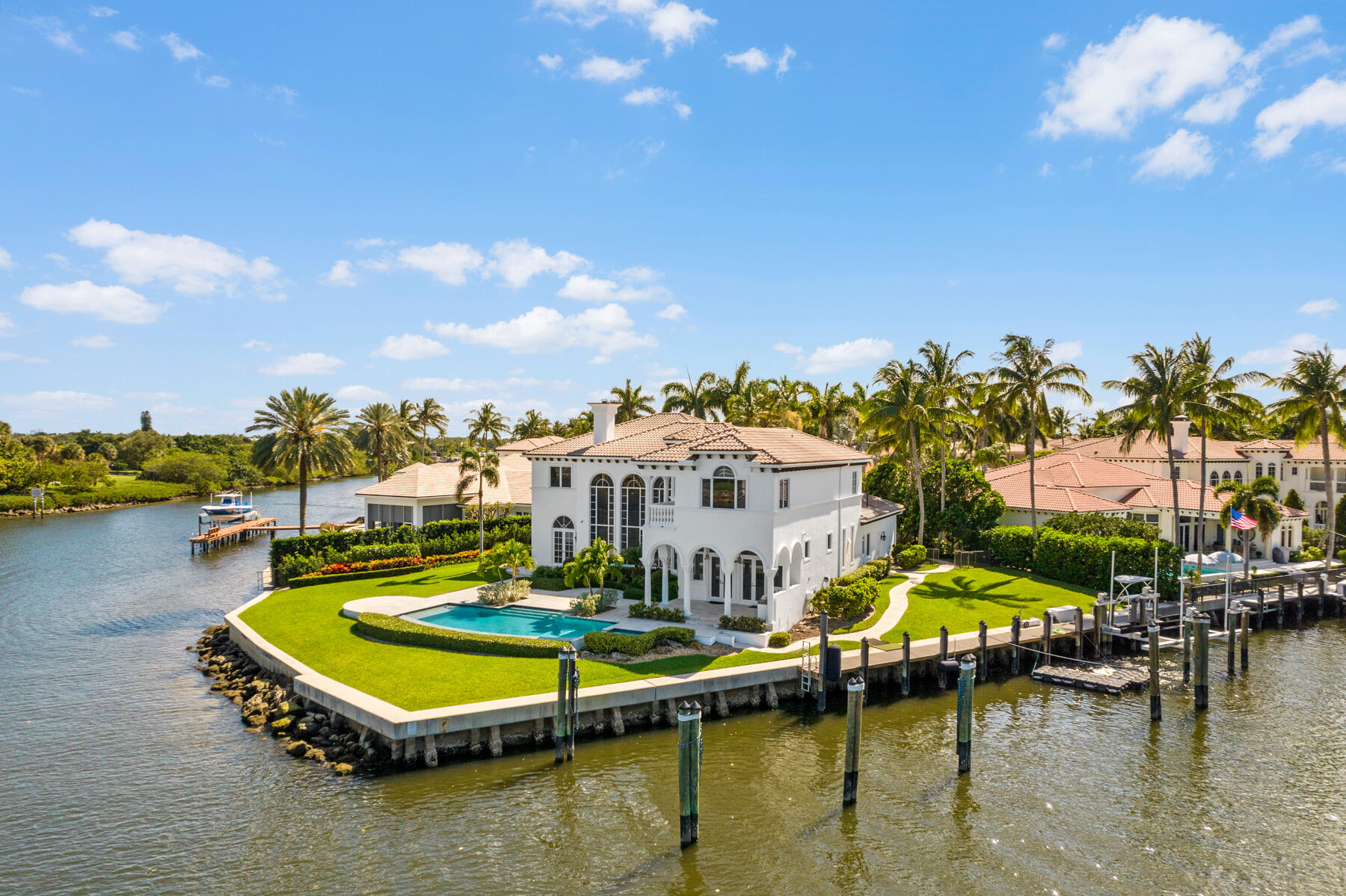 HARBOUR ISLES - Residential