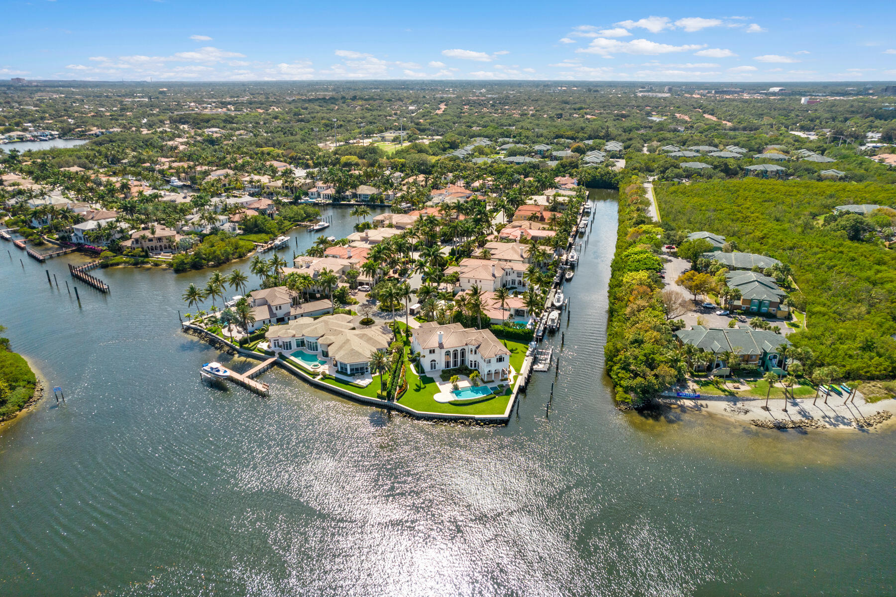 HARBOUR ISLES - Residential