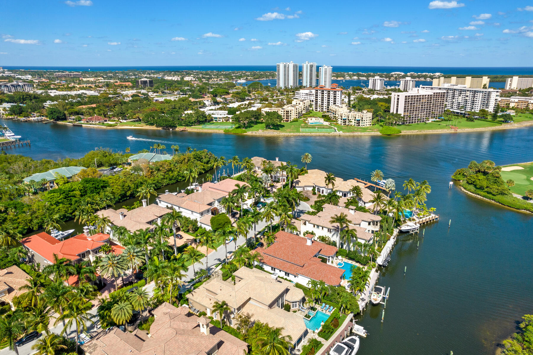 HARBOUR ISLES - Residential