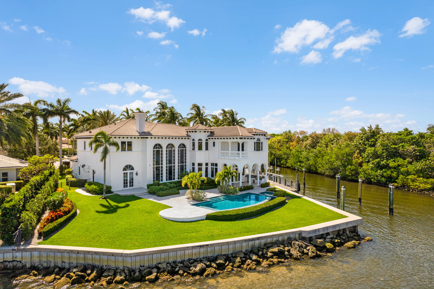 HARBOUR ISLES - Residential