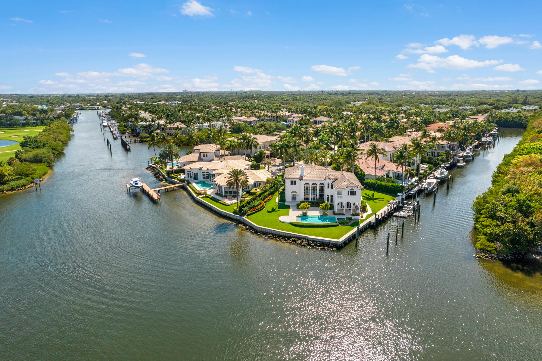 HARBOUR ISLES - Residential