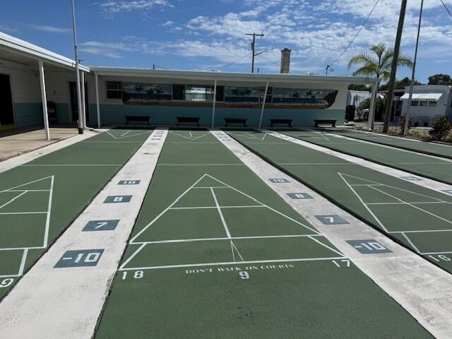 WHISPERING CREEK - Land