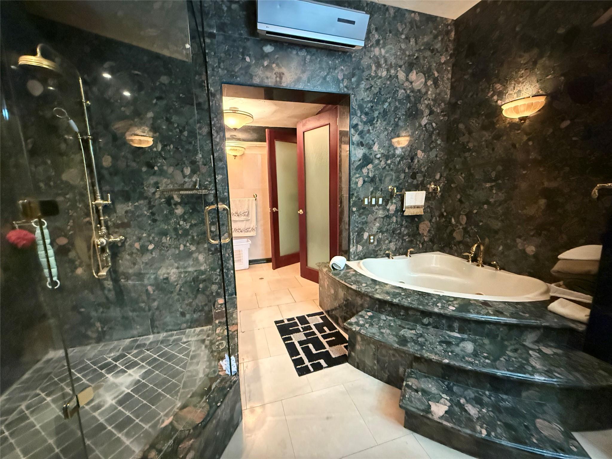 VILLA ELENA - Residential