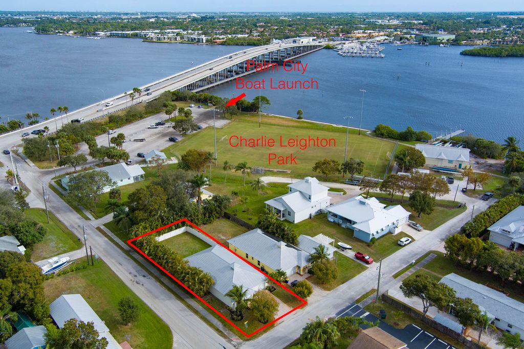 Photo of 807 SW 28th Street, Palm City, FL 34990 (MLS # R11045410)