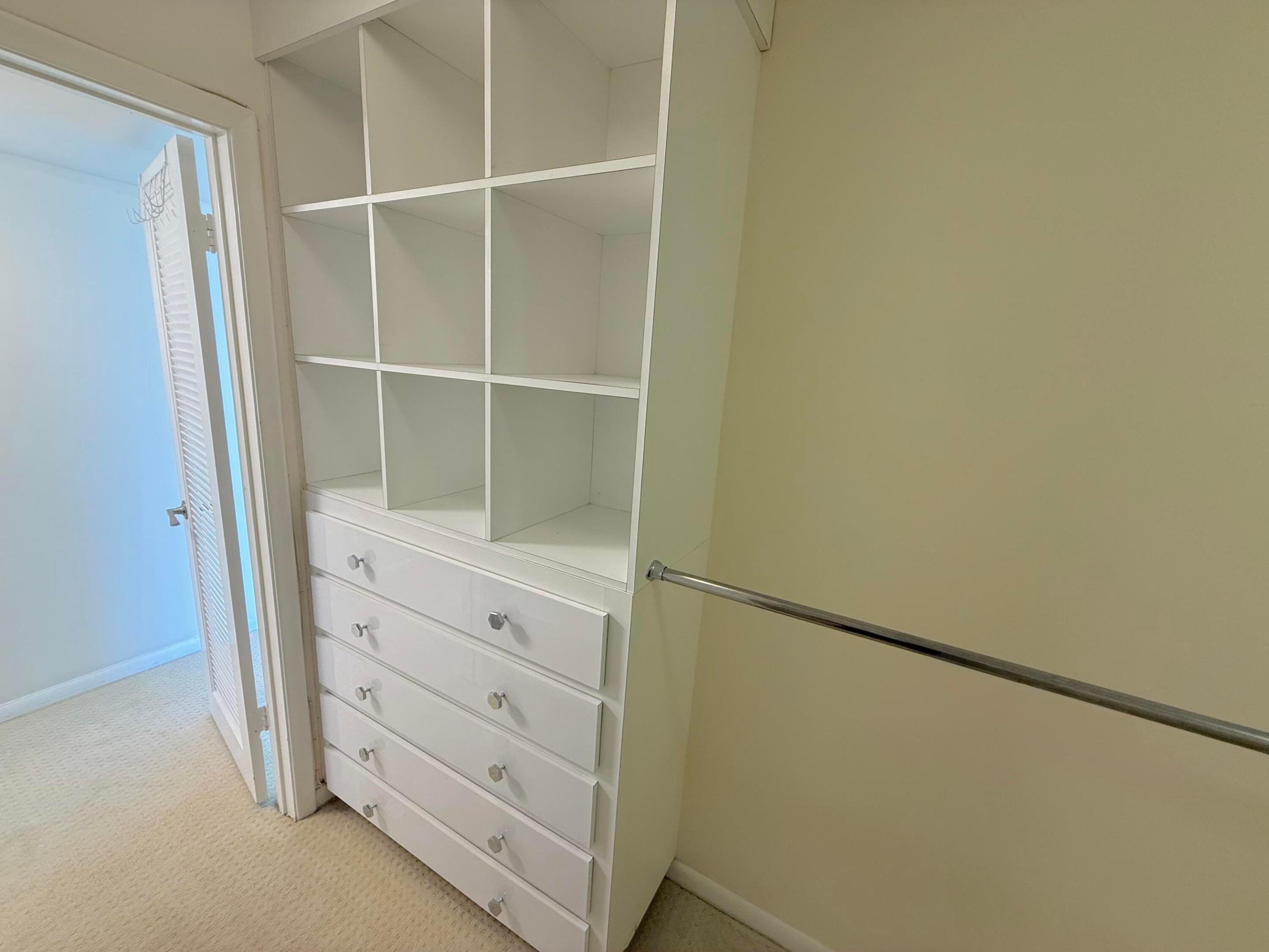 LANDS OF THE PRESIDENT CONDO 2 , - Residential Lease