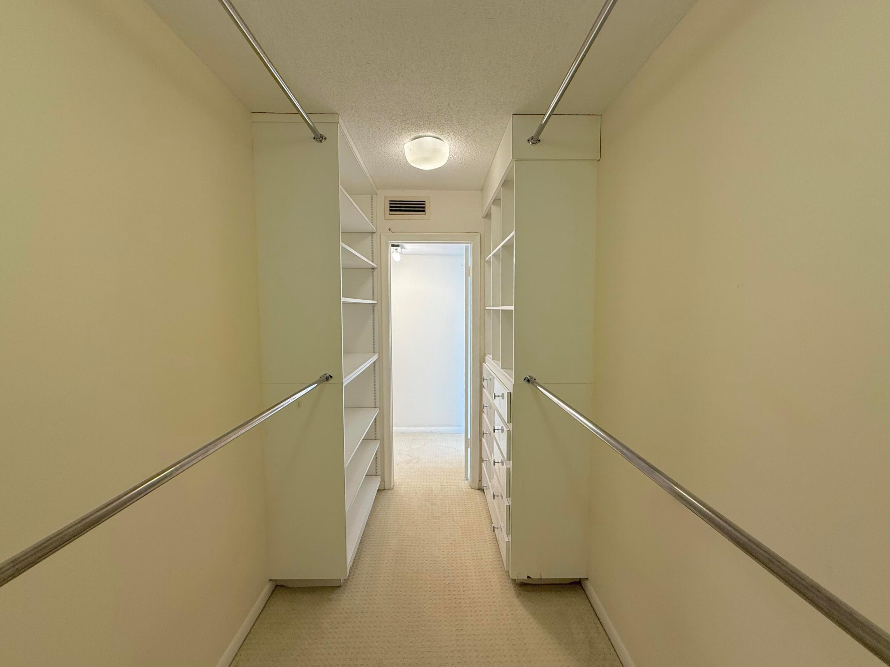 LANDS OF THE PRESIDENT CONDO 2 , - Residential Lease