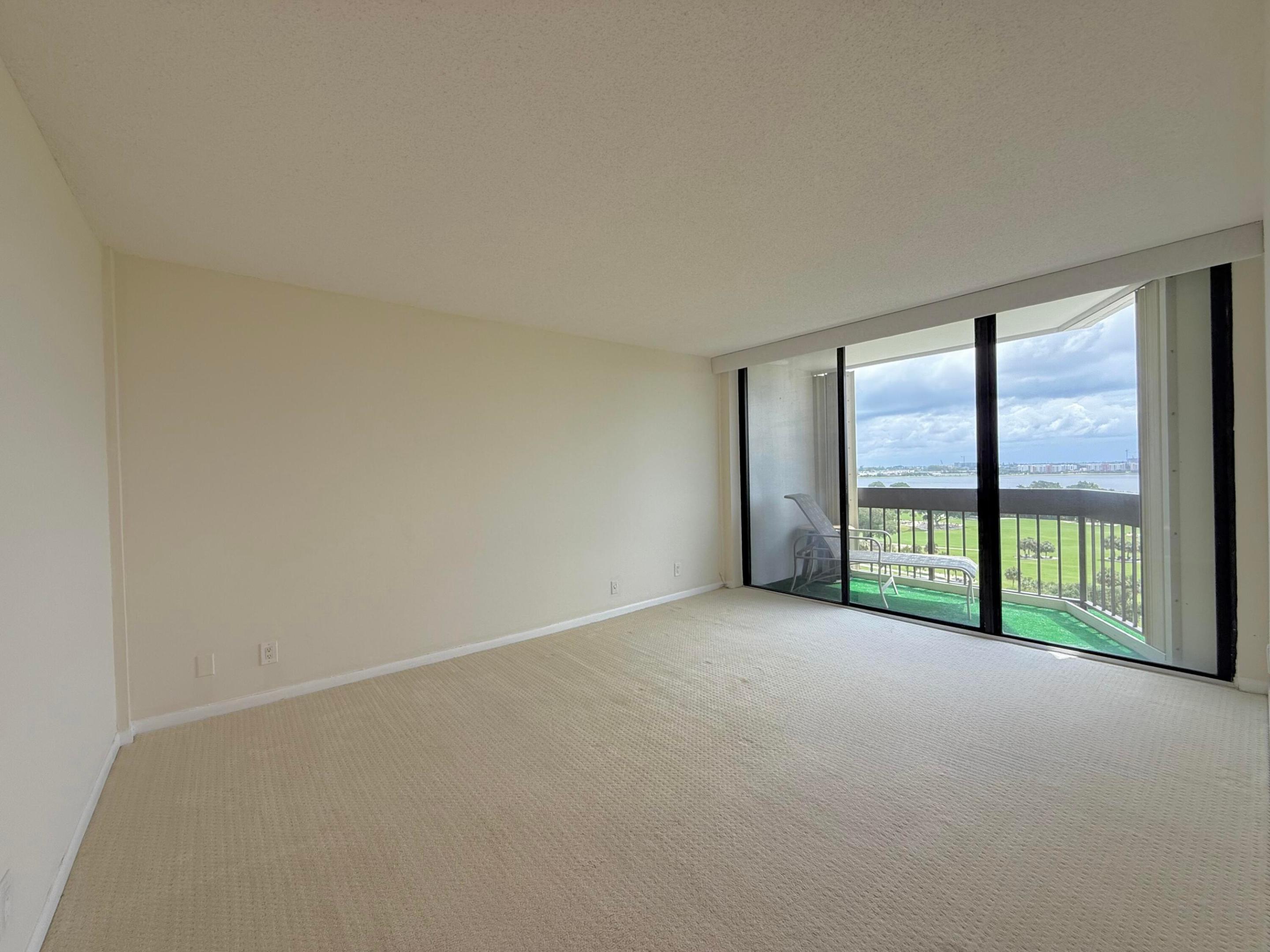 LANDS OF THE PRESIDENT CONDO 2 , - Residential Lease