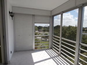 BOCA TEECA CONDO 4 - Residential