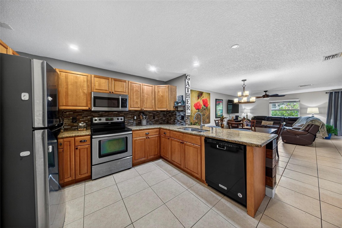 SPRINGS PARK - Residential