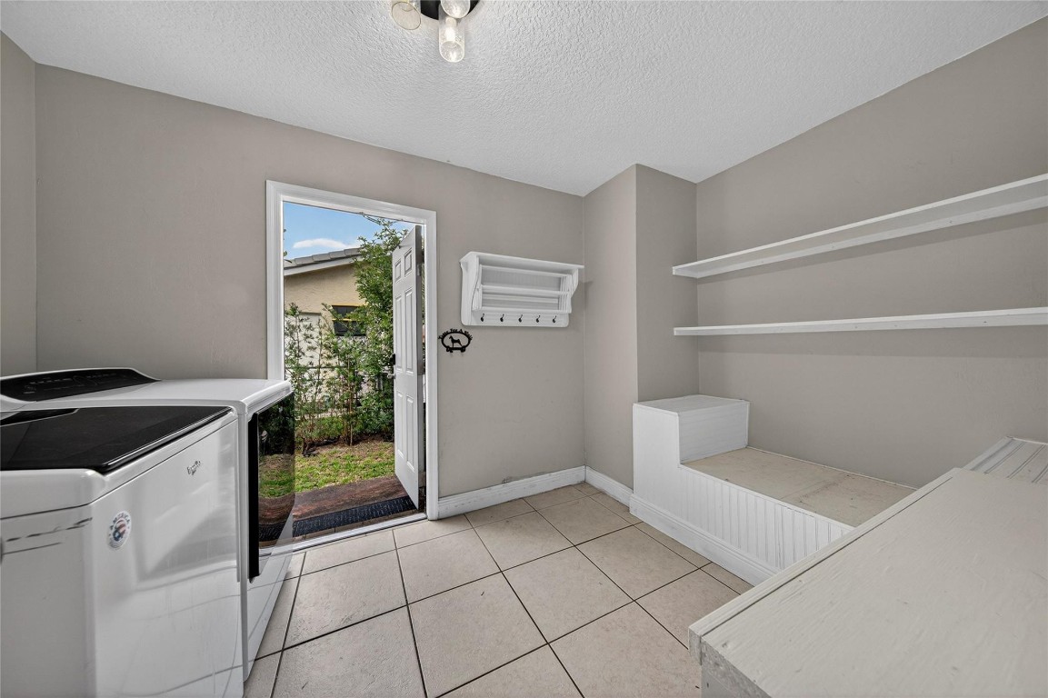 SPRINGS PARK - Residential