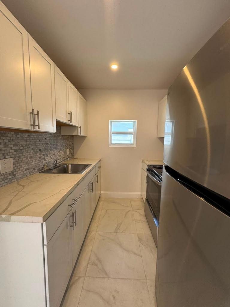 999 S RIVERSIDE Drive 104