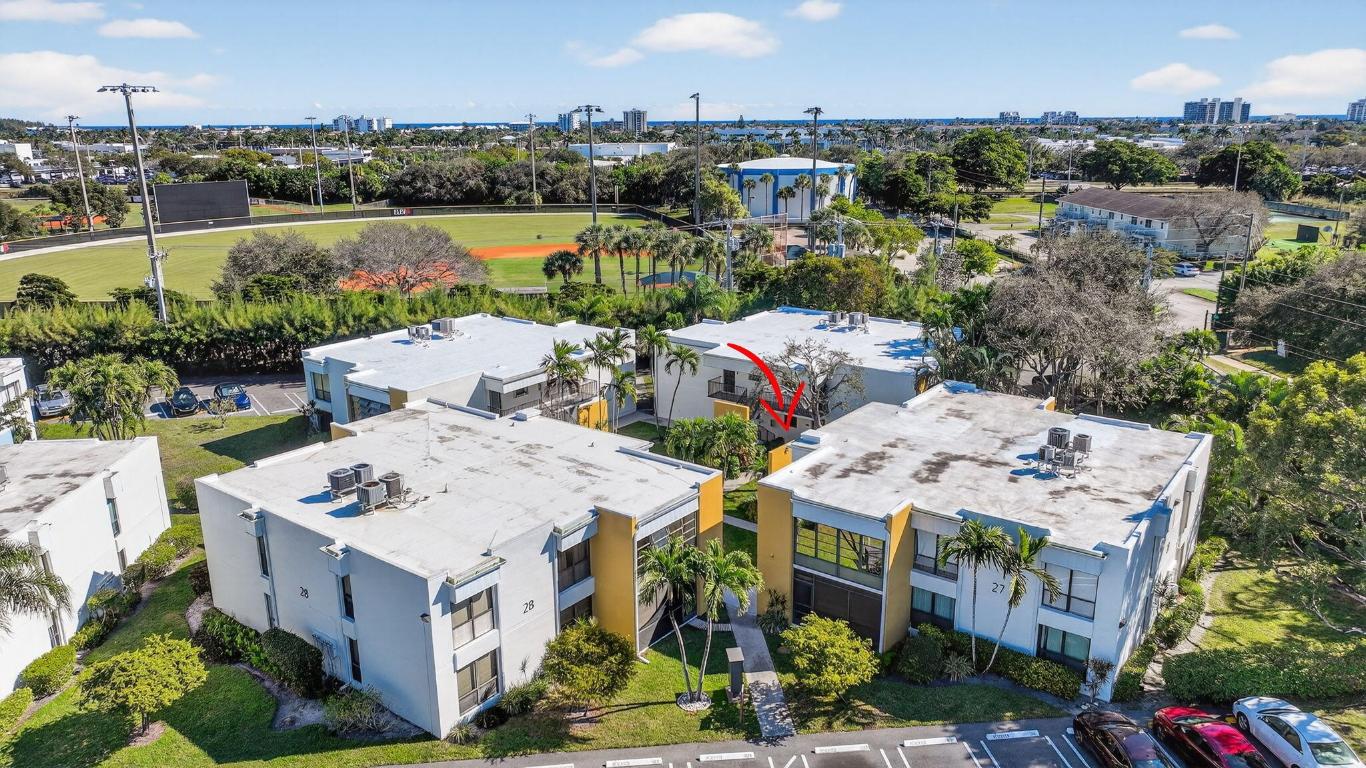 TOWN & COUNTRY ESTATES CONDO - Residential