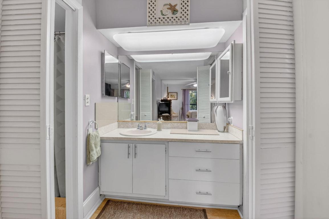 TOWN & COUNTRY ESTATES CONDO - Residential