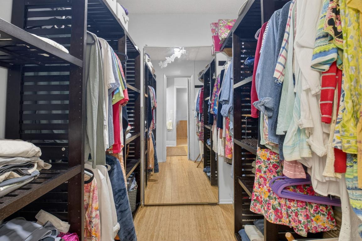 TOWN & COUNTRY ESTATES CONDO - Residential