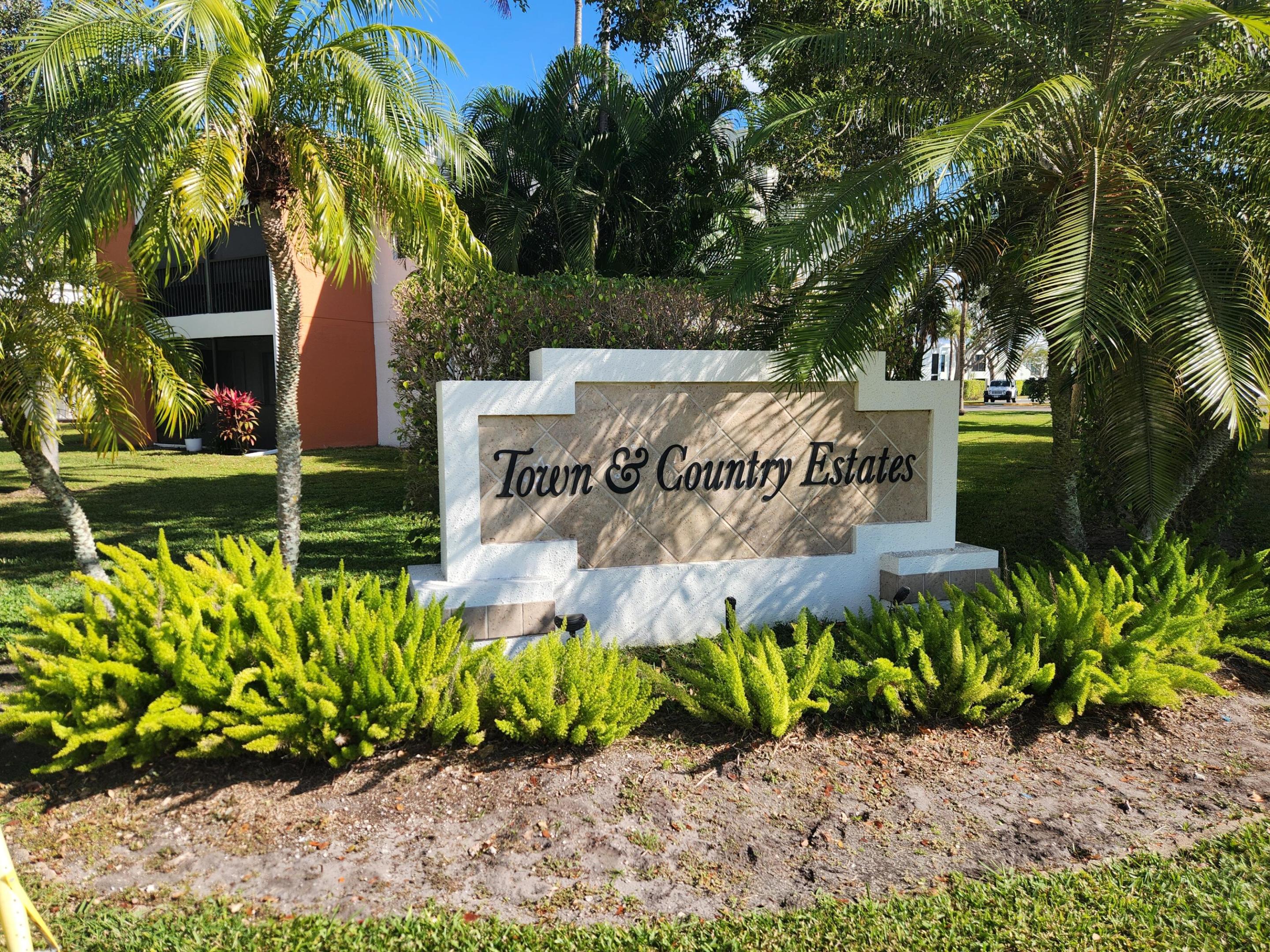 TOWN & COUNTRY ESTATES CONDO - Residential
