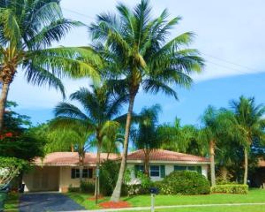 Quiet street in east Boca close to schools, CBS, updated kitchen with stainless steel appliances.  Open living area, tiled living areas, nice landscaping and patio with fenced yard.  A rated schools in the most desirable school district.  This home has great potential and plenty of room for a pool.