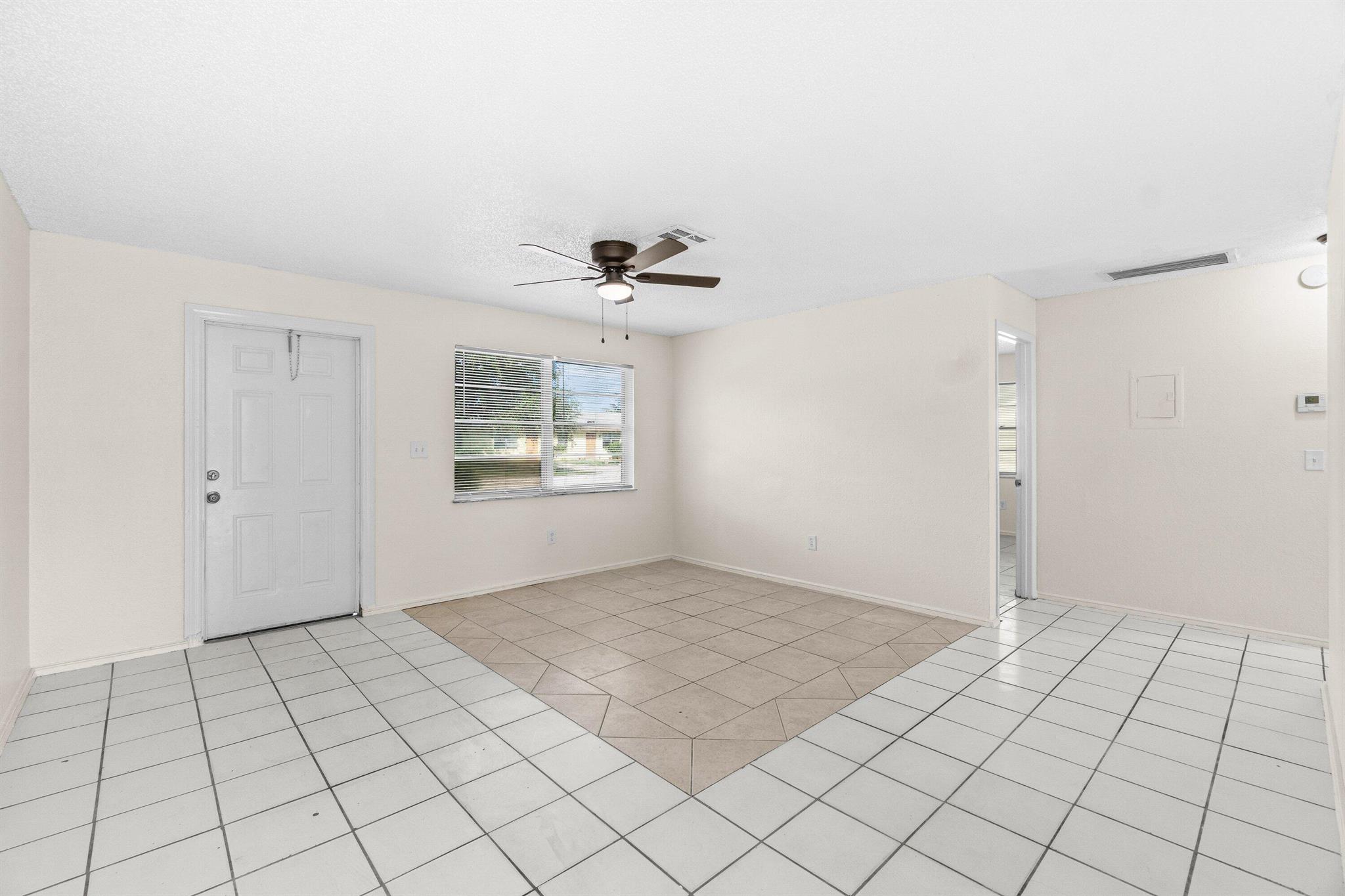 Gulfstream Apartments - Residential Lease