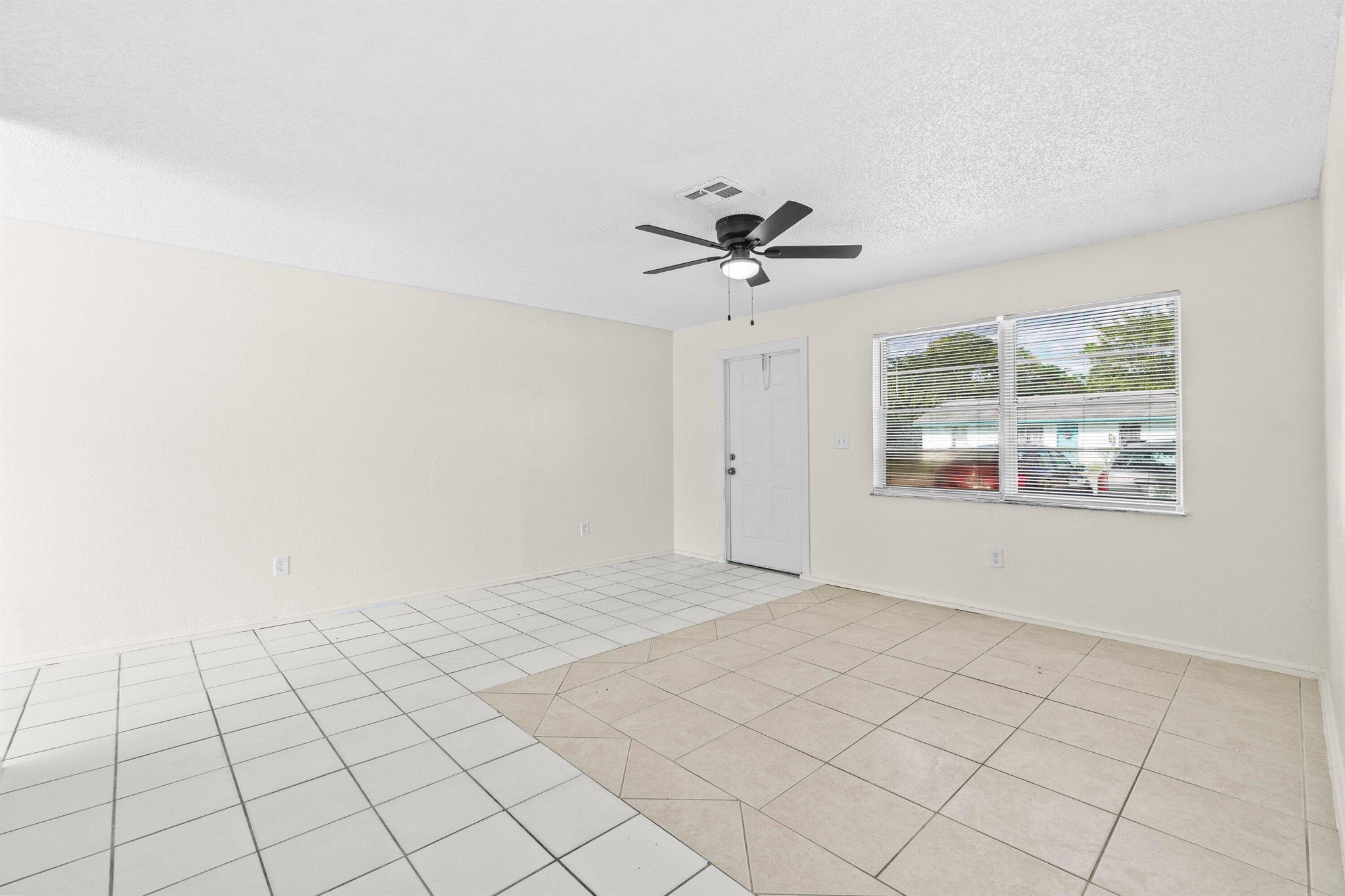 Gulfstream Apartments - Residential Lease