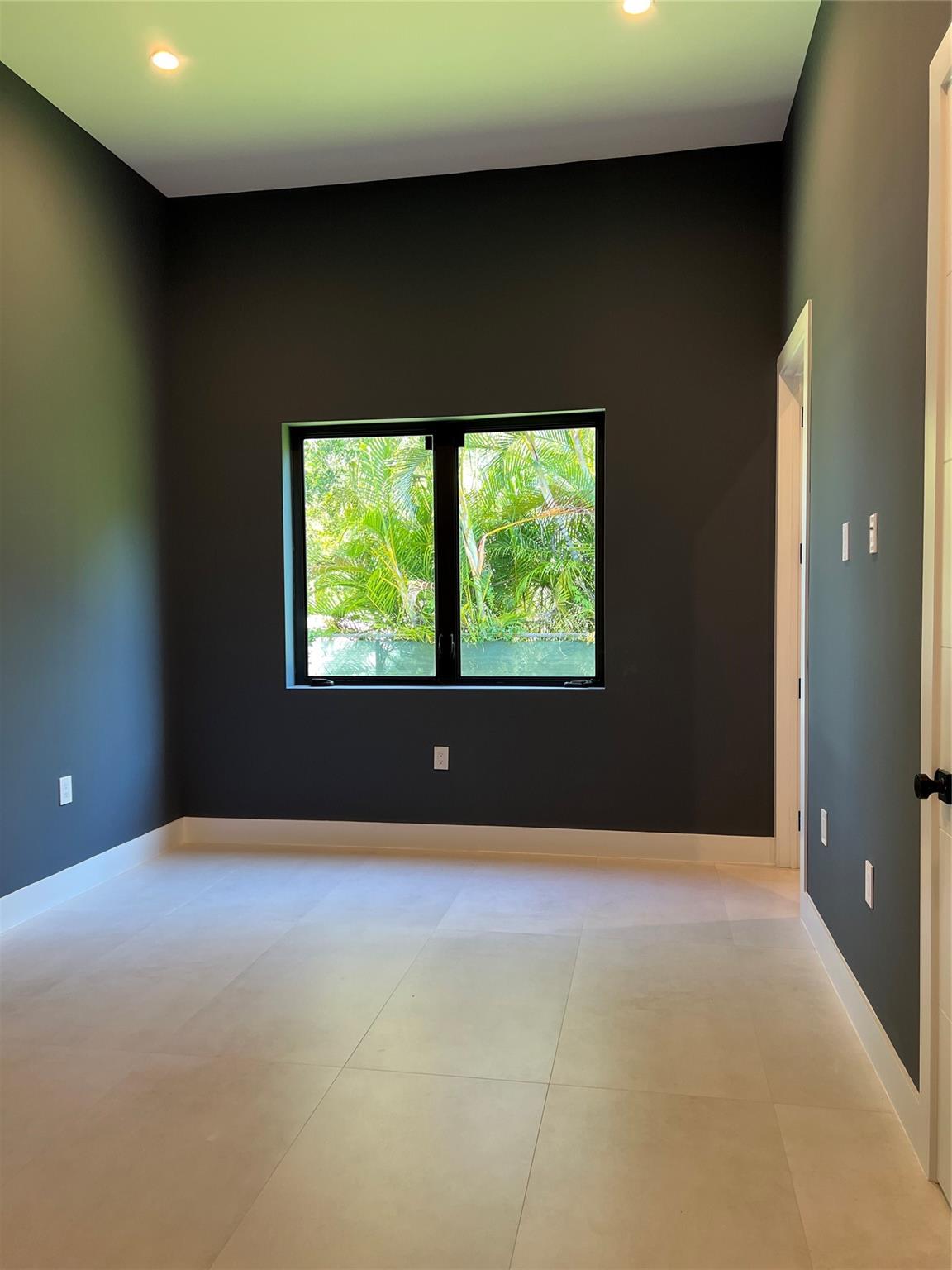 Pinecrest - Residential