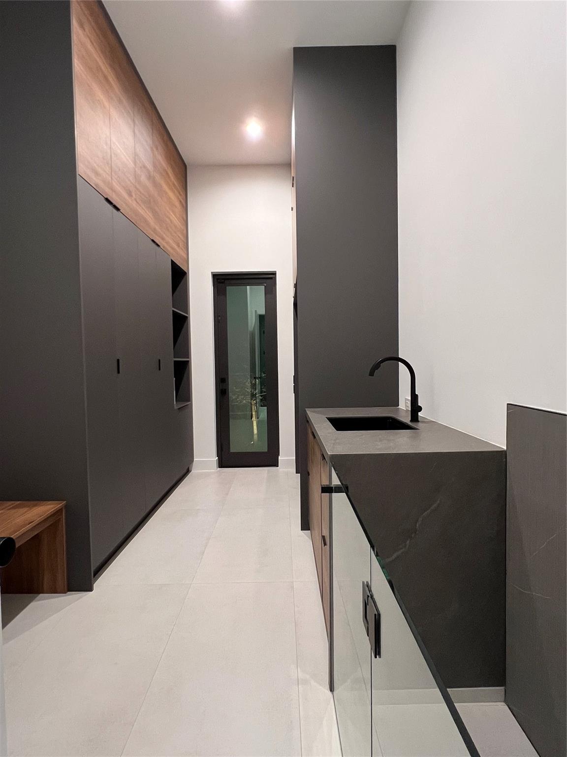 Pinecrest - Residential