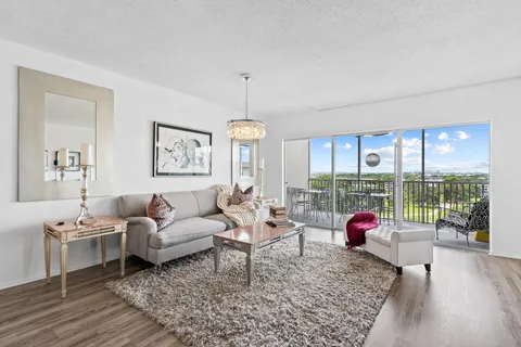 3200 N Palm Aire Drive Unit 901, Pompano Beach, FL MLS: R11072225