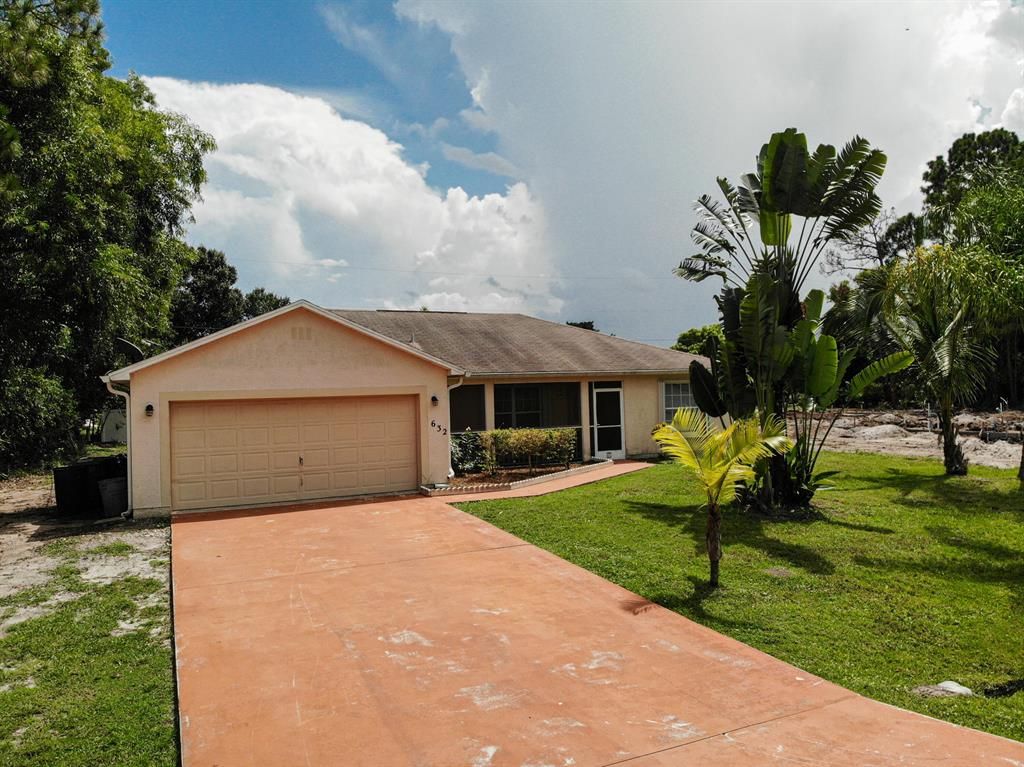 Photo of 632 SE Faith Terrace, Port Saint Lucie, FL 34983 (MLS # R10744342)