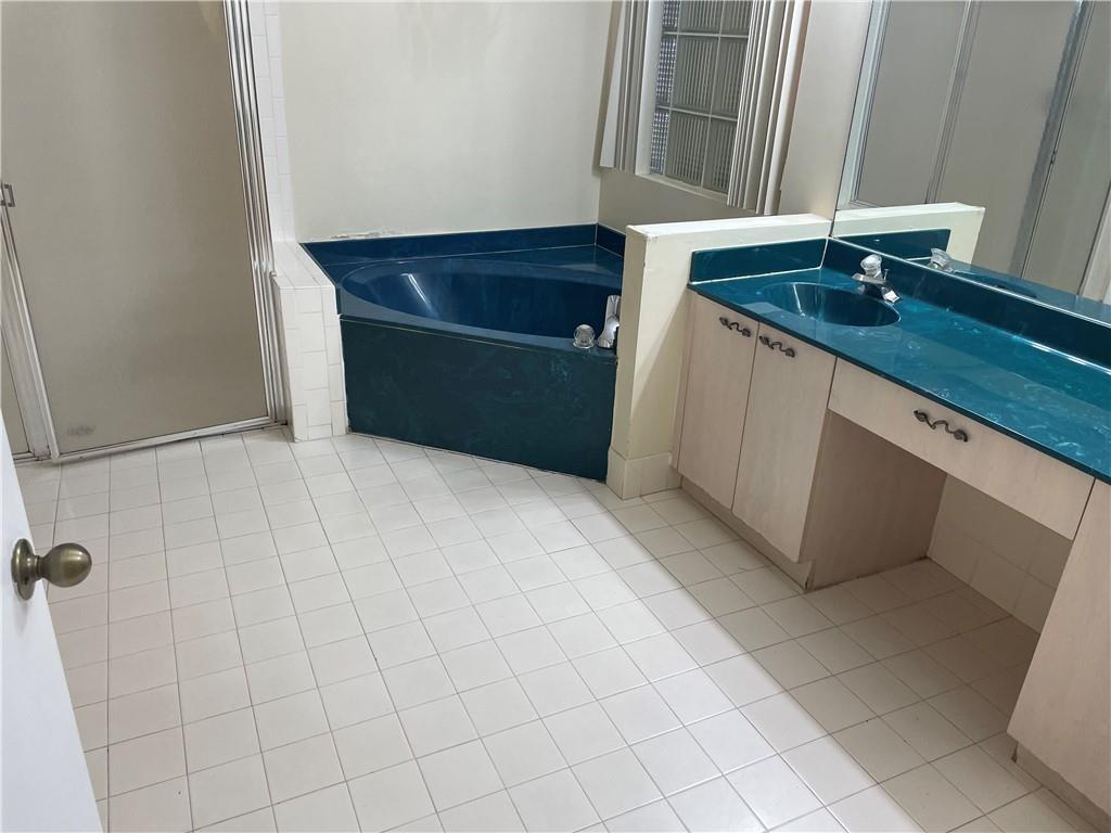 Harbour Spgs At Mission B - Residential