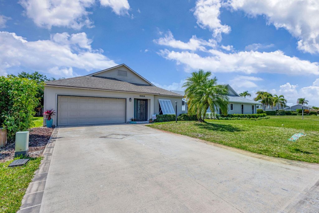 Photo of 6264 SE Ames Way, Hobe Sound, FL 33455 (MLS # R11077461)