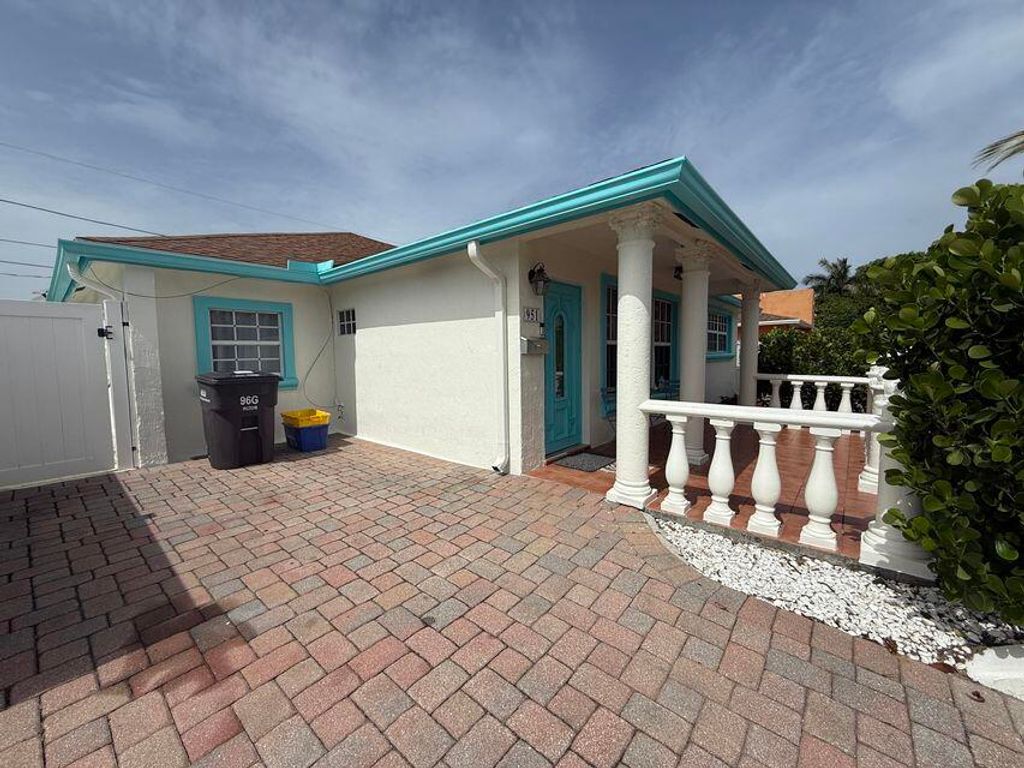 Photo of 951 Green Street, West Palm Beach, FL 33405 (MLS # R11129686)
