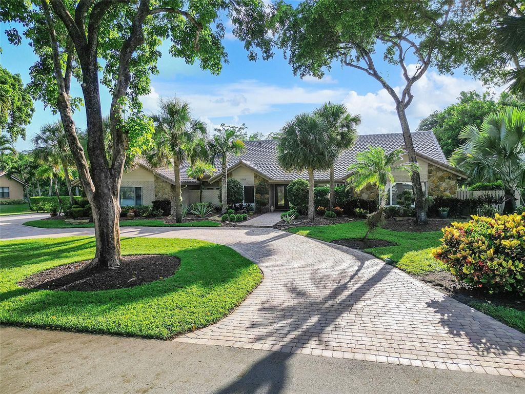 Photo of 5088 NW 81st Avenue, Coral Springs, FL 33067 (MLS # F10452726)