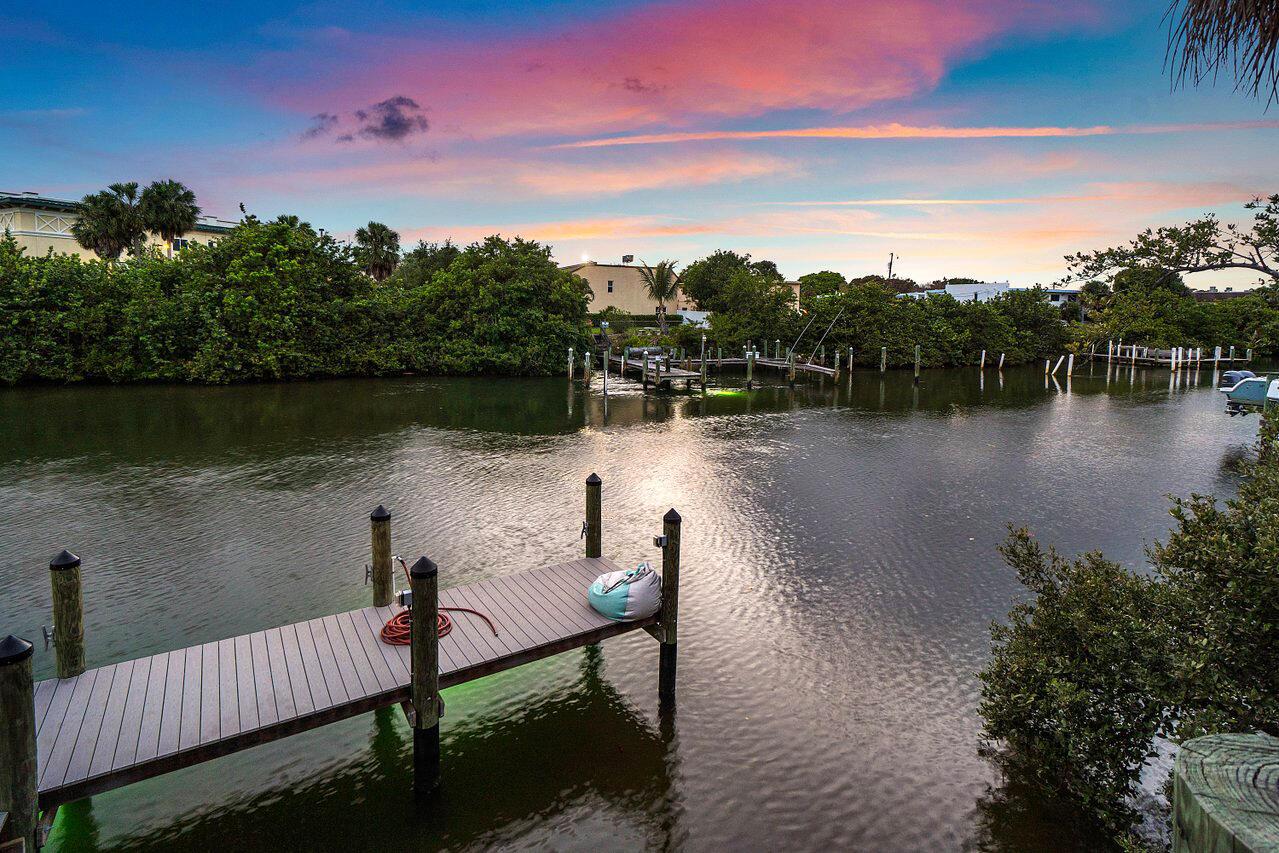 Village of North Palm Bea - Residential