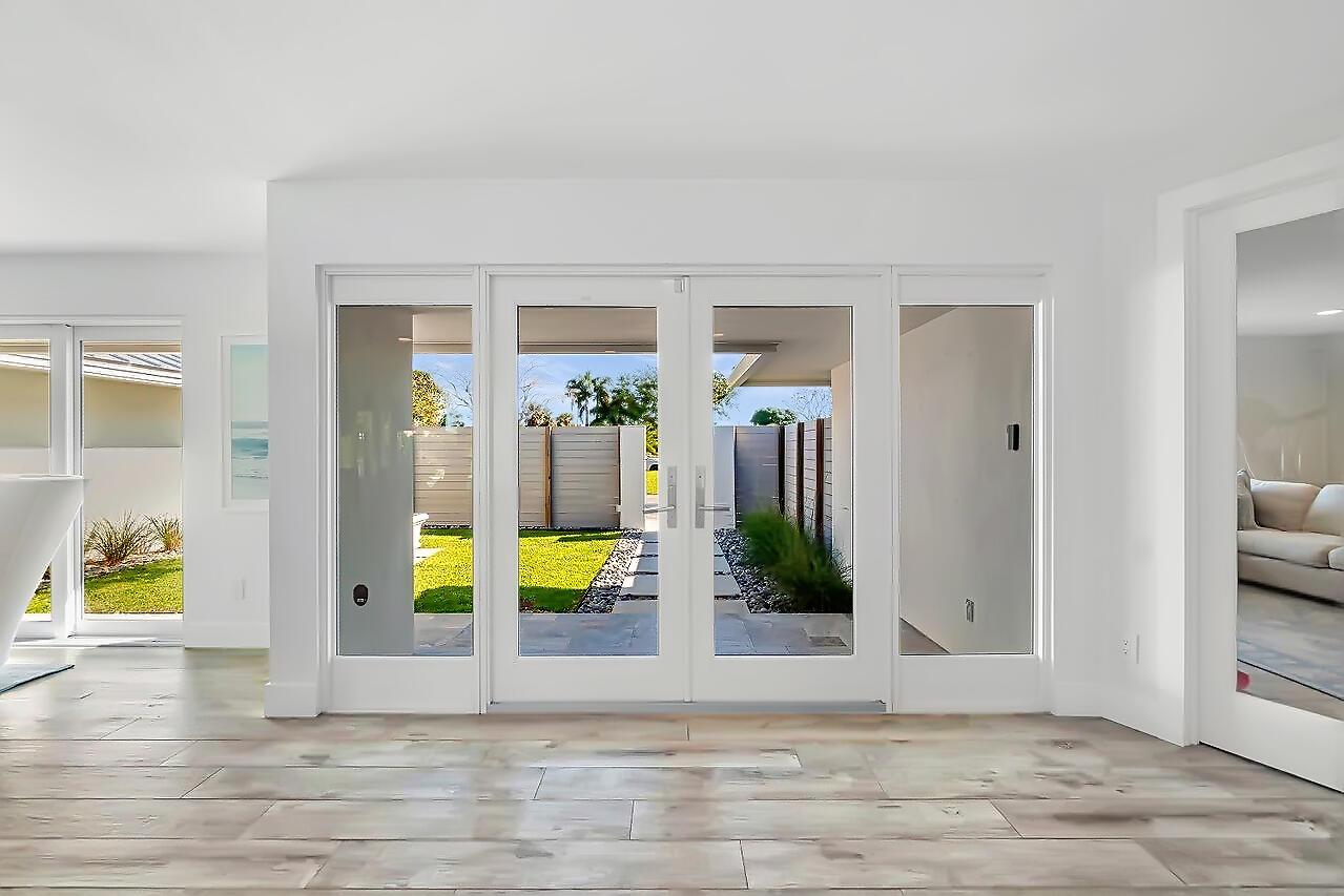 Village of North Palm Bea - Residential