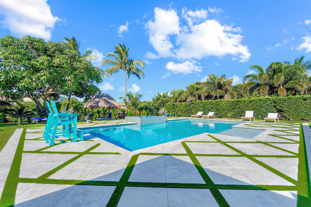 Village of North Palm Bea - Residential