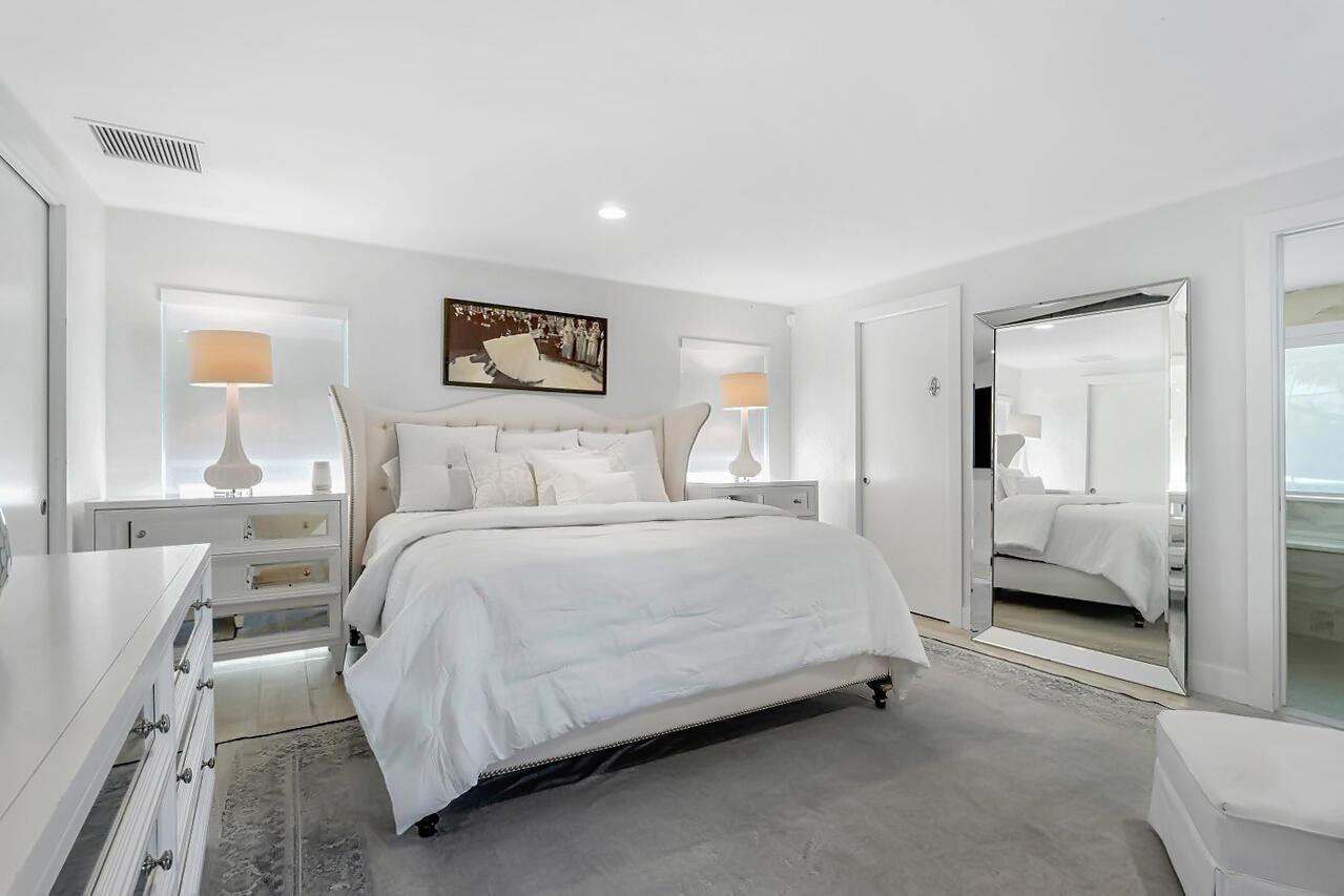 Village of North Palm Bea - Residential