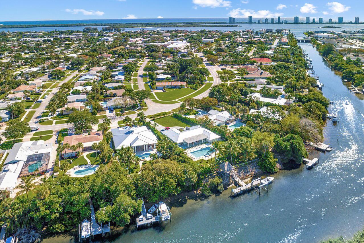 Village of North Palm Bea - Residential