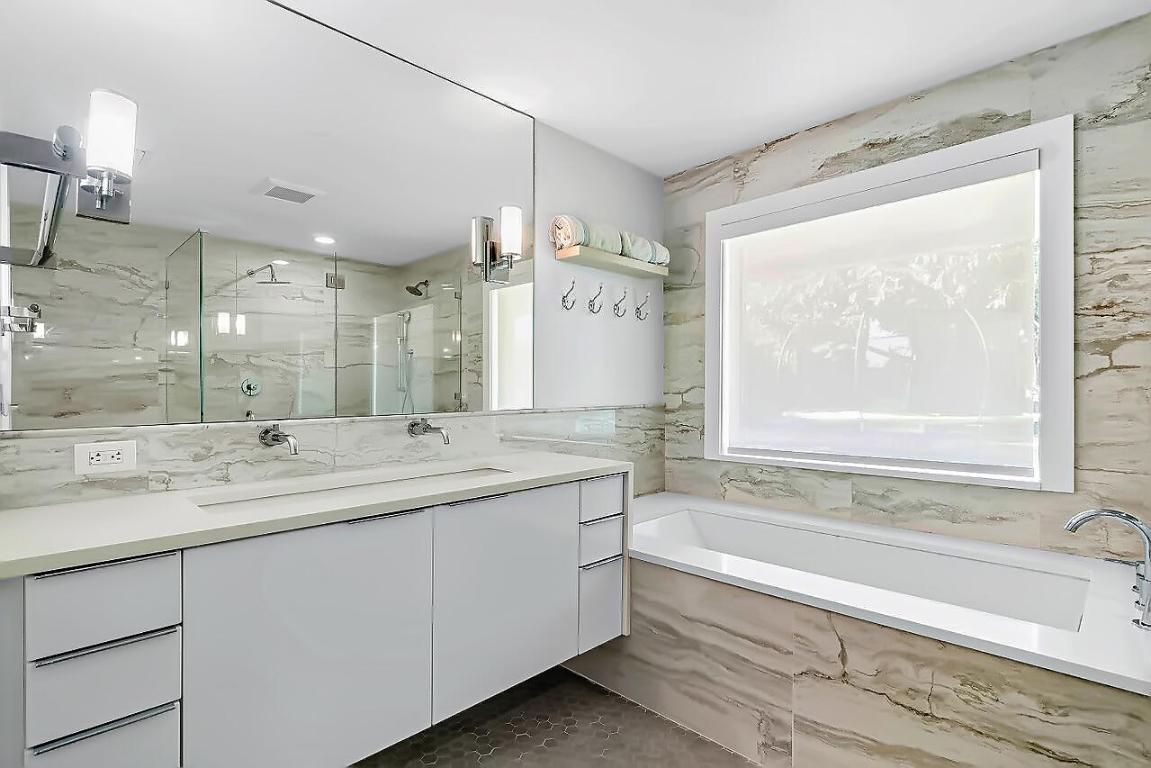 Village of North Palm Beach - Residential