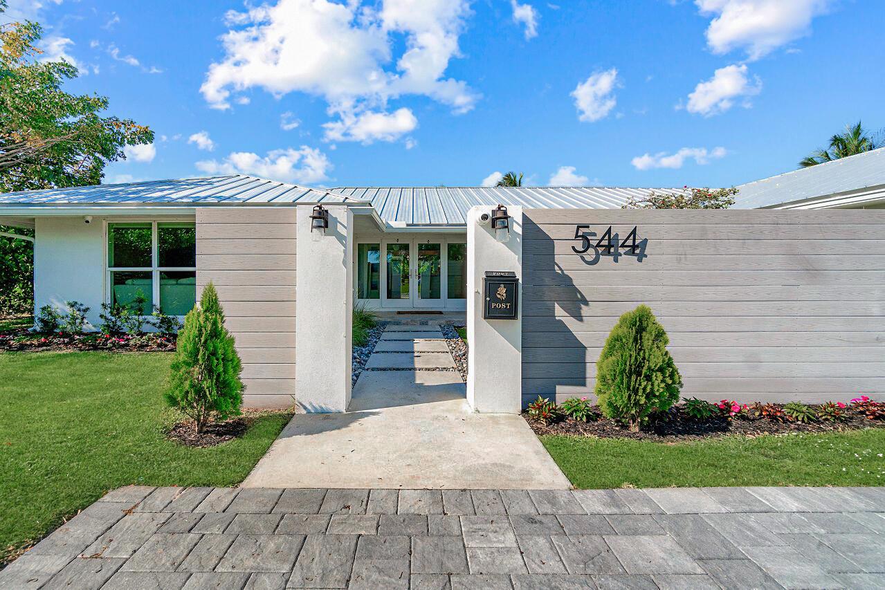 Village of North Palm Bea - Residential