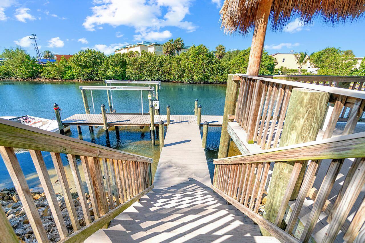 Village of North Palm Bea - Residential