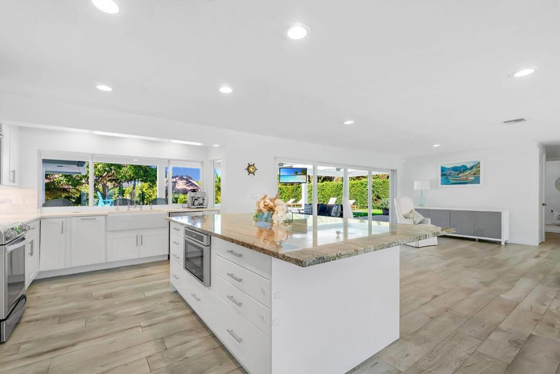 Village of North Palm Beach - Residential