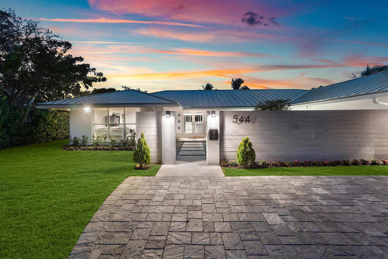 Village of North Palm Bea - Residential