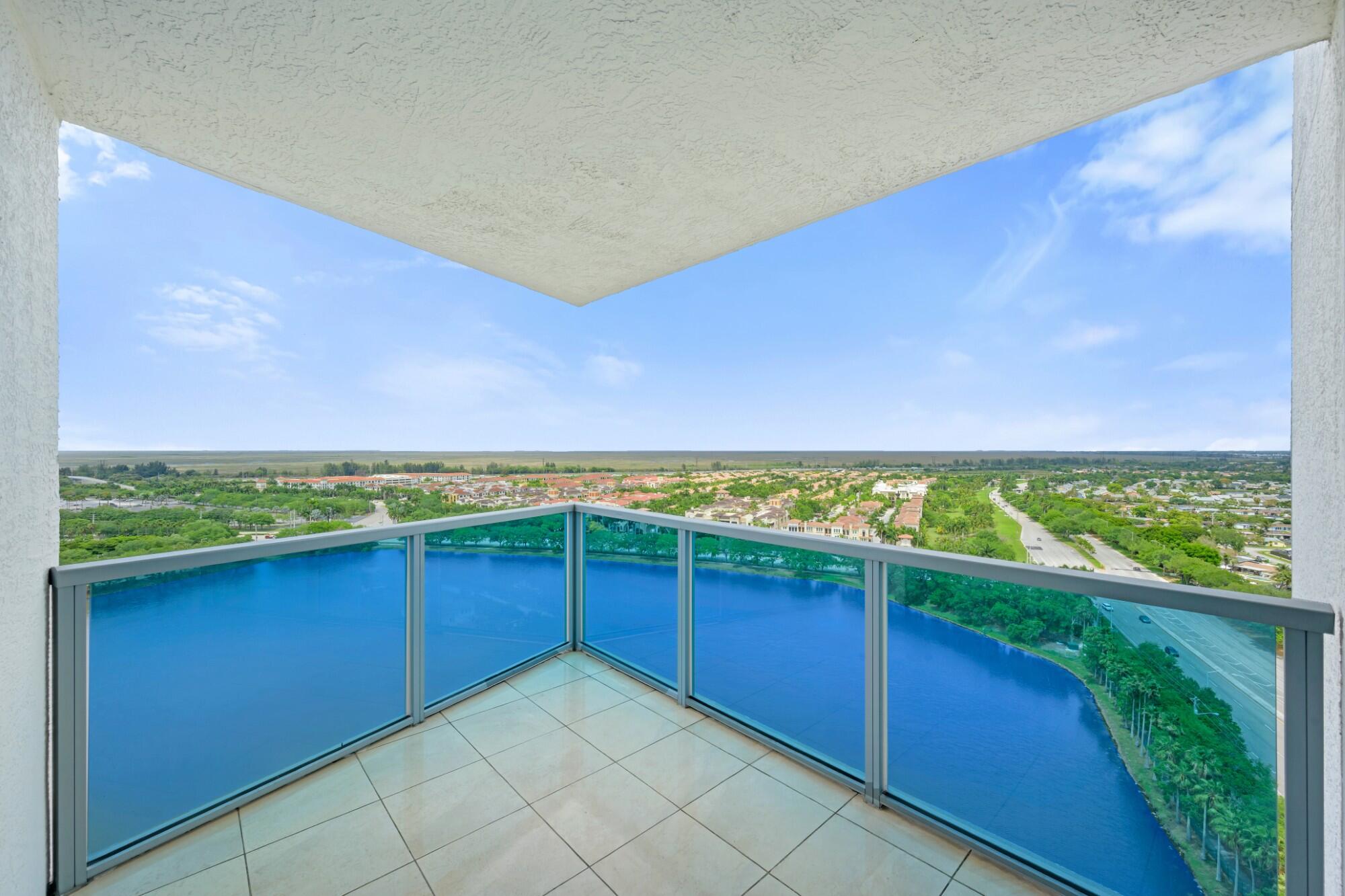 TAO SAWGRASS CONDOMINIUM - Residential