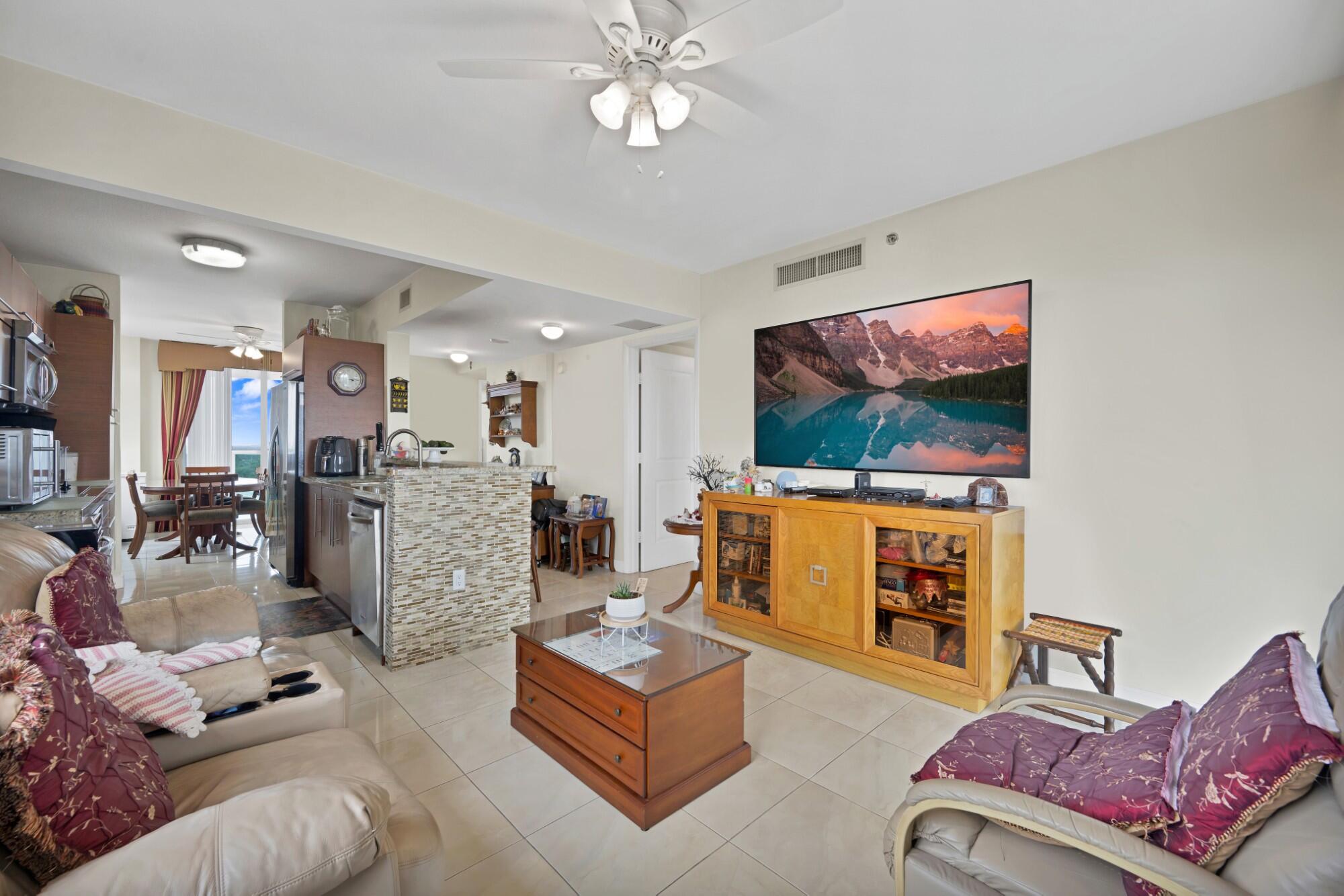 TAO SAWGRASS CONDOMINIUM - Residential