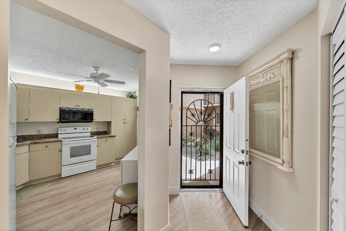 BAYVIEW VILLAGE A CONDO - Residential